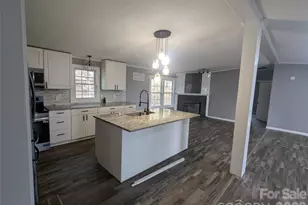 11 Gertrude Ln, Candler, NC 28715 - Photo 18