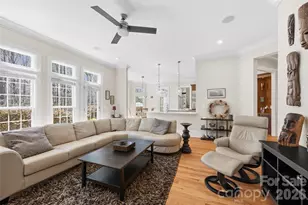 8225 Victoria Lake Dr, Waxhaw, NC 28173 - Photo 16