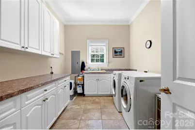 8225 Victoria Lake Drive, Waxhaw, NC 28173 - Photo 18