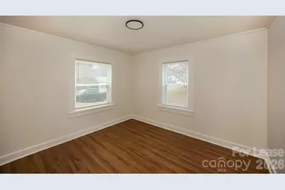 502 Hickory Avenue, Statesville, NC 28677 - Photo 8