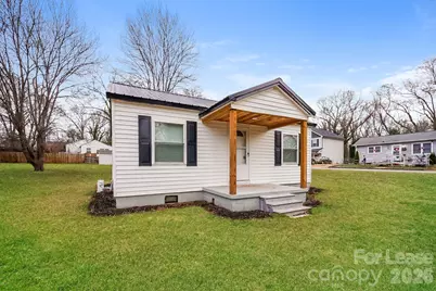 502 Hickory Avenue, Statesville, NC 28677 - Photo 4