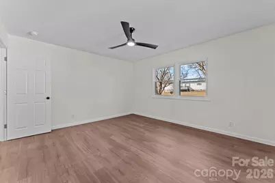 83 Hillside Street, Franklin, NC 28734 - Photo 24