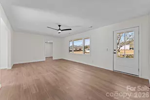 83 Hillside St, Franklin, NC 28734 - Photo 12