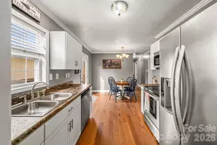 121 James St, Clyde, NC 28721 - Photo 20