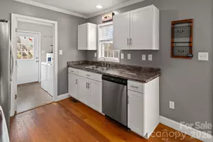 121 James St, Clyde, NC 28721 - Photo 16