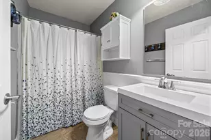 121 James St, Clyde, NC 28721 - Photo 28