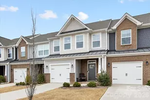 5923 Hampstead Pond Ln, Matthews, NC 28105 - Photo 4