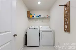 5923 Hampstead Pond Ln, Matthews, NC 28105 - Photo 32