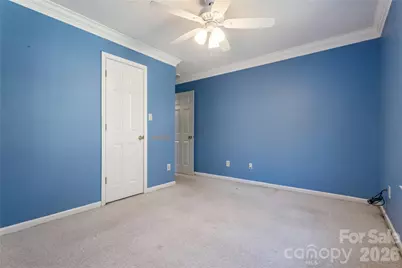 13042 Planters Row Drive, Charlotte, NC 28278 - Photo 18