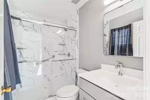 13042 Planters Row Dr, Charlotte, NC 28278 - Photo 26