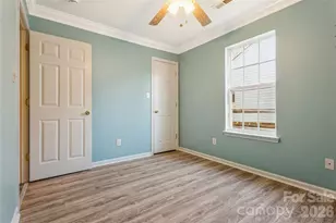 13042 Planters Row Dr, Charlotte, NC 28278 - Photo 22