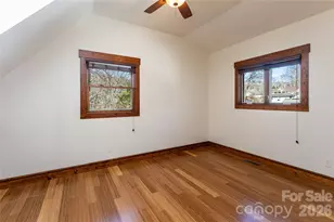 829 N Oconeechee Ave, Black Mountain, NC 28711 - Photo 20