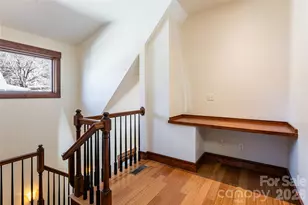 829 N Oconeechee Ave, Black Mountain, NC 28711 - Photo 18