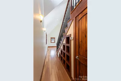 829 N Oconeechee Avenue, Black Mountain, NC 28711 - Photo 10