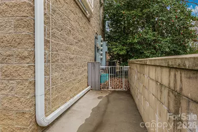 3905 Picasso Court, Charlotte, NC 28205 - Photo 36