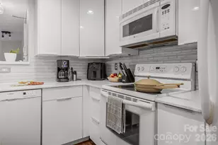 3905 Picasso Court, Charlotte, NC 28205 - Photo 16