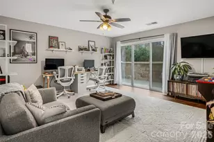 3905 Picasso Court, Charlotte, NC 28205 - Photo 32