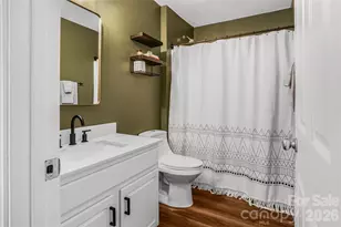 3905 Picasso Court, Charlotte, NC 28205 - Photo 34