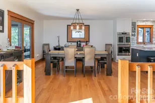 229 Greenleaf Dr, Flat Rock, NC 28731 - Photo 8