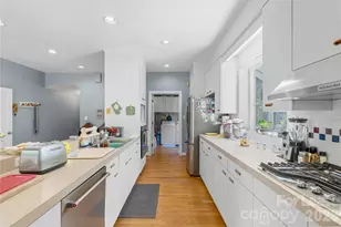 1610 Park Rd, Charlotte, NC 28203 - Photo 8