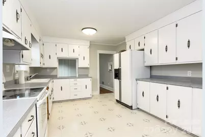 34 Rollingwood Drive, Concord, NC 28025 - Photo 2