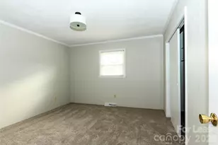 34 Rollingwood Dr, Concord, NC 28025 - Photo 8