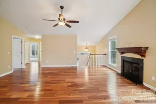 210 S River Glen Dr, Morganton, NC 28655 - Photo 4