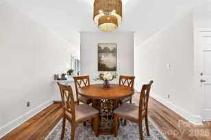 2220 Roswell Ave, Charlotte, NC 28207 - Photo 4