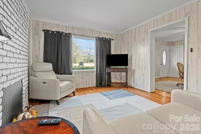 317 Thomas Street, Bennettsville, SC 29512 - Photo 8