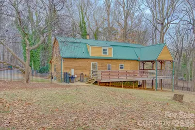 10538 Steele Trace Court, Charlotte, NC 28278 - Photo 4