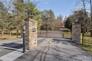 220 Jonathan Creek Dr, Etowah, NC 28729 - Photo 38