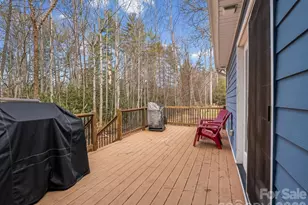 220 Jonathan Creek Dr, Etowah, NC 28729 - Photo 32