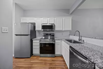 9407 Kimmel Lane, Charlotte, NC 28216 - Photo 14