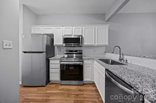 9407 Kimmel Ln, Charlotte, NC 28216 - Photo 14