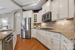 5108 Polo Gate Boulevard, Charlotte, NC 28216 - Photo 8