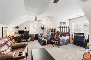 211 Bennington Dr, Stanley, NC 28164 - Photo 16