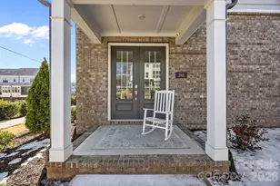 241 Emerson Ave, Charlotte, NC 28204 - Photo 2