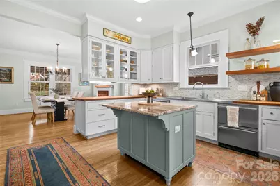 2400 Kenmore Avenue, Charlotte, NC 28204 - Photo 10