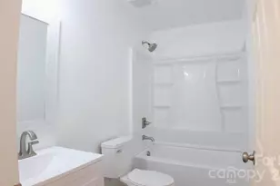 1096 12th Ave NW, Hickory, NC 28601 - Photo 14