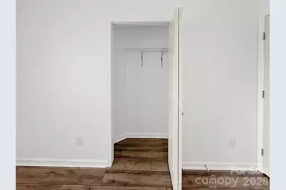 1096 12th Avenue NW, Hickory, NC 28601 - Photo 12