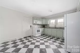 5528 E Nc 150 Hwy, Lincolnton, NC 28092 - Photo 10