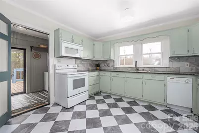 5528 E Nc 150 Highway, Lincolnton, NC 28092 - Photo 12