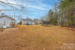 5528 E Nc 150 Hwy, Lincolnton, NC 28092 - Photo 30