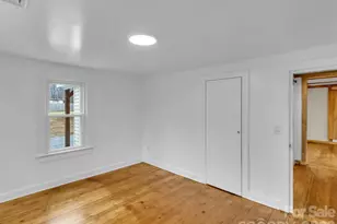 106 Long St, Waynesville, NC 28786 - Photo 12