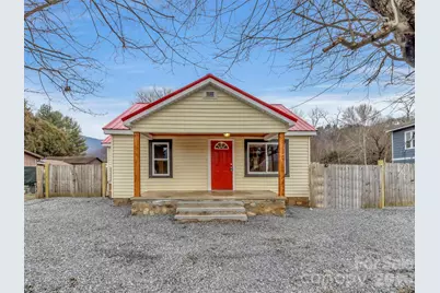 106 Long Street, Waynesville, NC 28786 - Photo 2