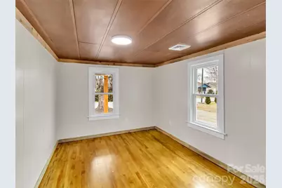 106 Long Street, Waynesville, NC 28786 - Photo 18