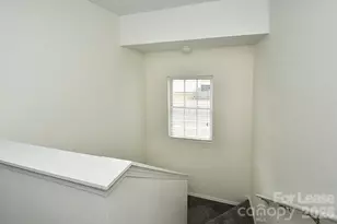 8629 Buckhorn St, Charlotte, NC 28216 - Photo 10