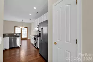 11012 Sedgemoor Ln, Charlotte, NC 28277 - Photo 8