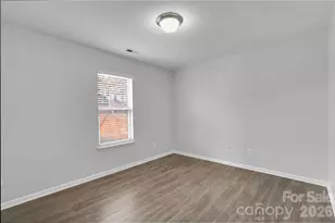 209 Oakton Glen Ct, Charlotte, NC 28262 - Photo 16