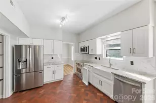 12219 Landing Green Dr, Charlotte, NC 28277 - Photo 14